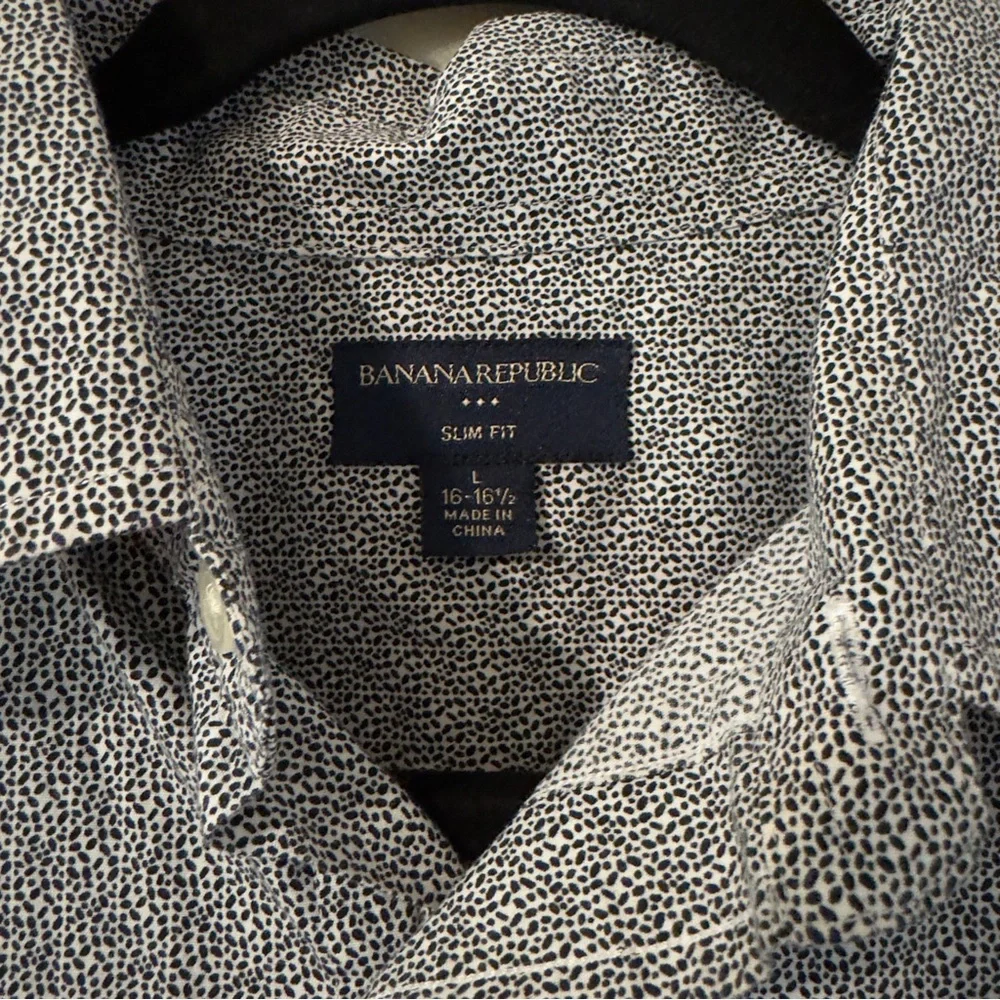 Banana Republic Slim Fit Blue & White Button Down Shirt L 16-16.5, Dot Pattern